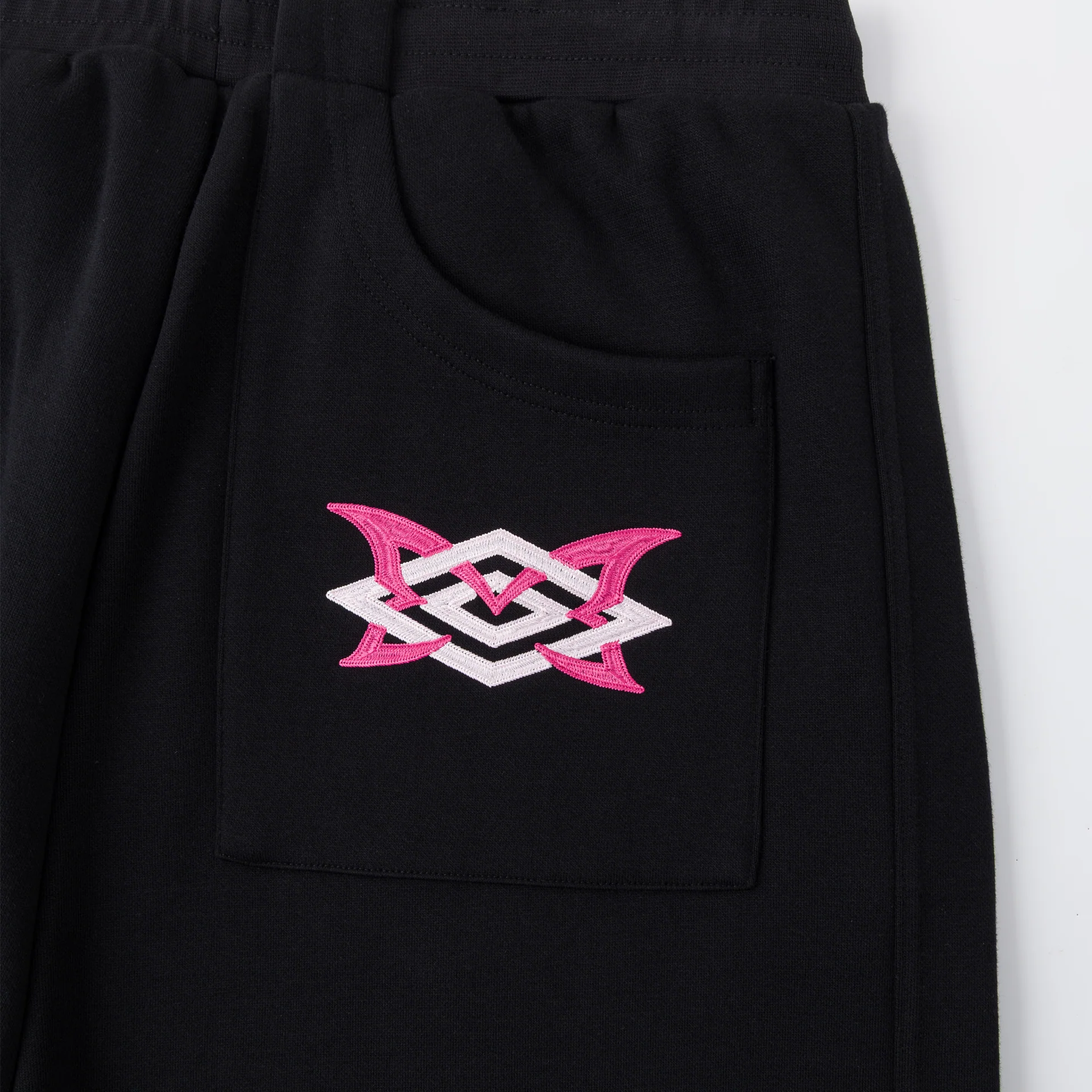 MERTRA X UMBRO WARM UP JOGGERS - BLACK